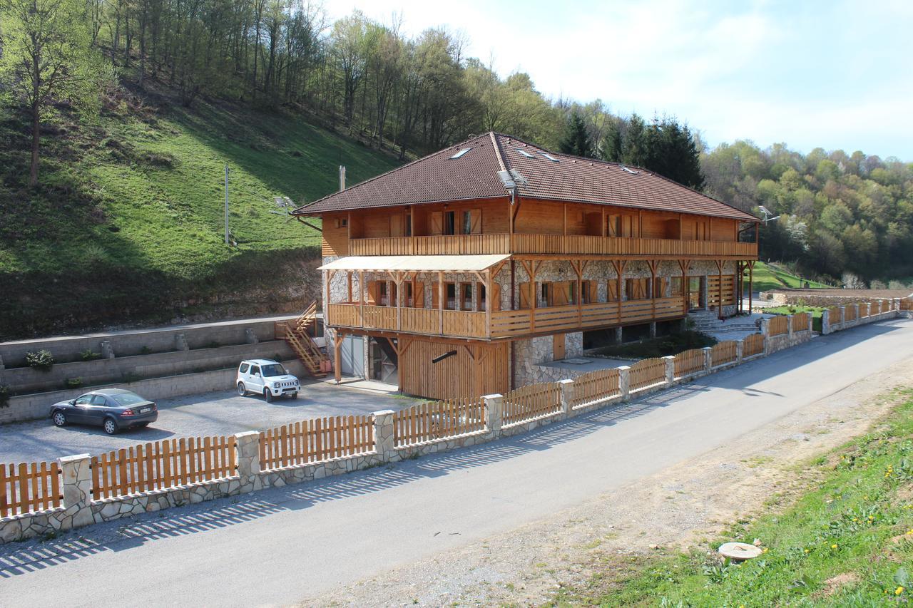 B&B Zlatna Nit Bosanska Krupa Zewnętrze zdjęcie
